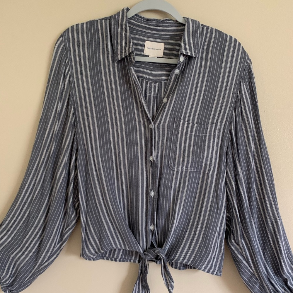 American Eagle Button Up Tied Top